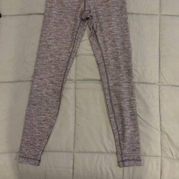 Lululemon Heather Gray High Rise 28" Size 8 - Picture 5 of 7